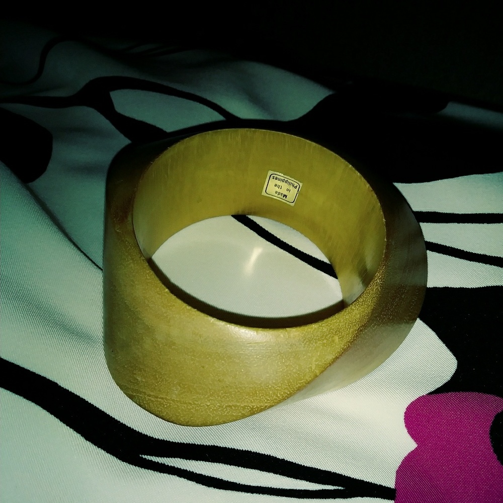 🎆Fun♈Geometric♈Wood Bangle🎆 - Picture 6 of 8